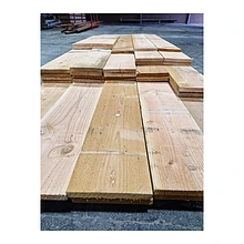 Pak 393 B-keus Douglas ruw 22x200mm volume: 87m1 = 0,383m3