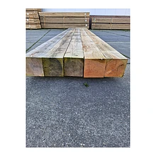 Pak 399 B-keus Douglas ruw 200x200mm volume: 30m1 = 1,2m3