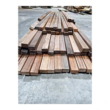 Pak 432 B-keus hardhout geschaafd AV 45x70mm volume: 208m1 = 0,655m3